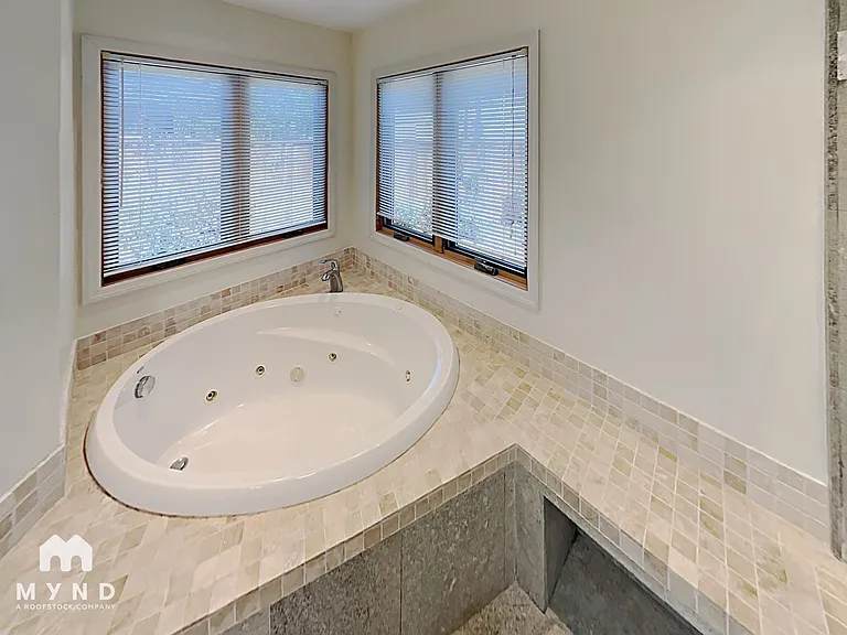 10924 Barranca Dr — Photo 17
