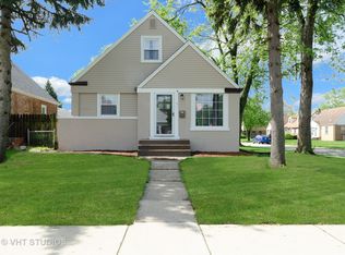 47 165th Pl, Calumet City, IL