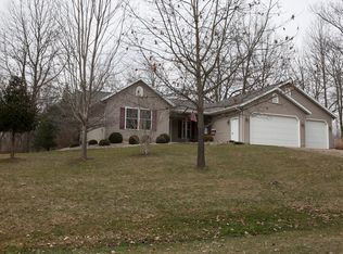 55 Catalina Dr, Putnam, IL 61560
