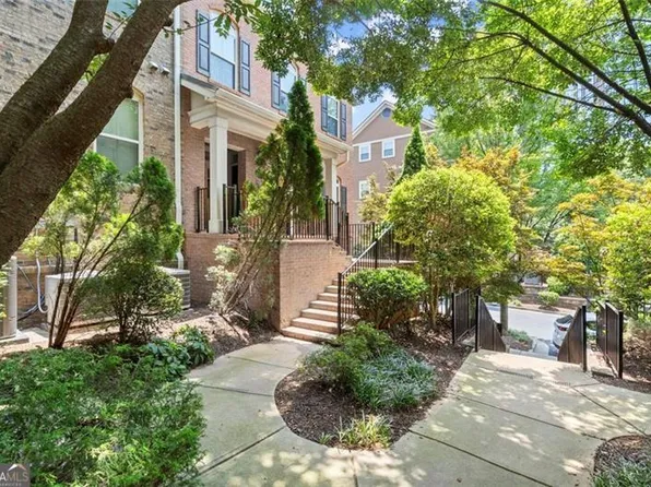 742 Perimeter Walk, Atlanta, GA 30338