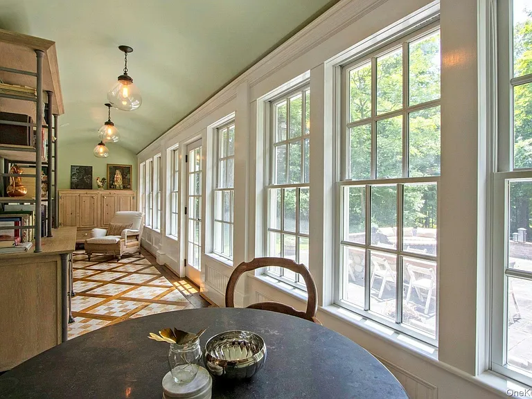 314 Haverstraw Rd — Photo 10