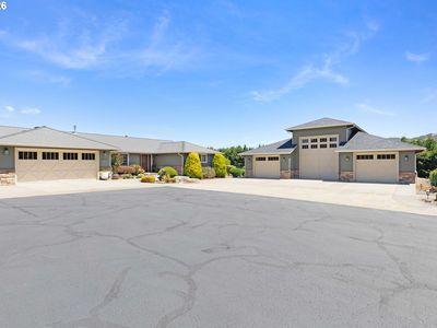5895 Garden Valley Rd, Roseburg, OR, 97471