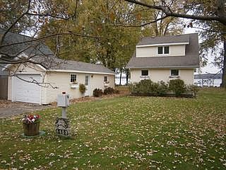 2nd image of 4452 W Fairmount Ave