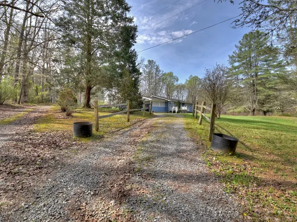 439-20 Mine Rd, Mc Caysville, GA 30555