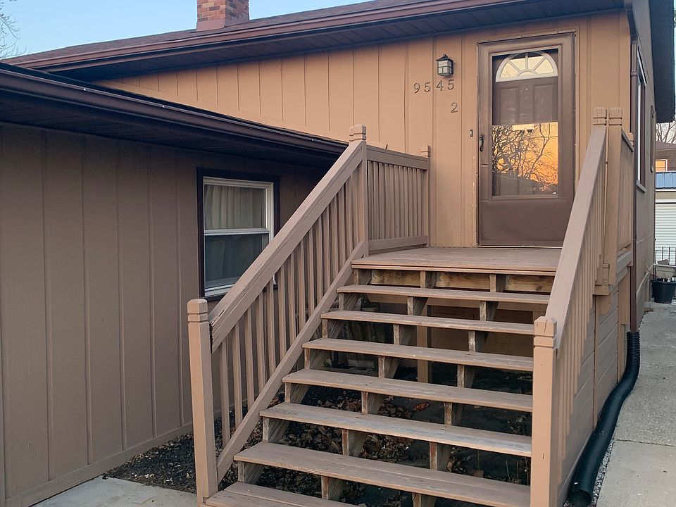 1st image of 9545 Kennedy Ave #2