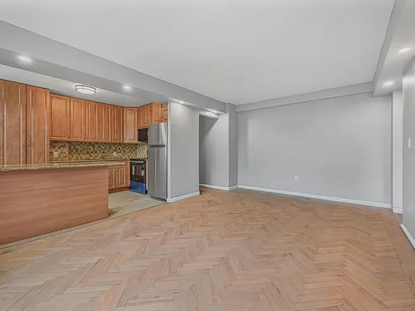 160 72nd St APT 758, Brooklyn, NY 11209