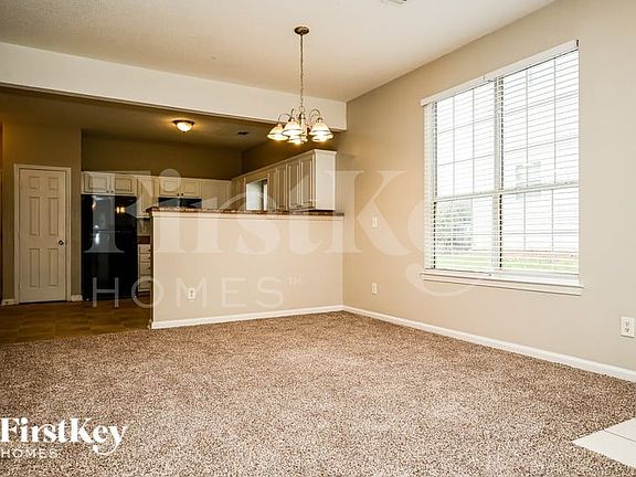 4th image of 2473 Brianna Dr