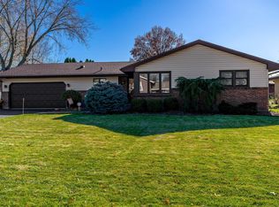 4849 Danforth Dr, Rockford, IL 61114