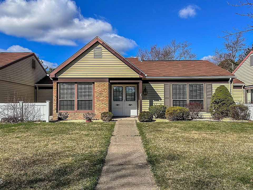 1st image of 642 Devonshire Lane #B