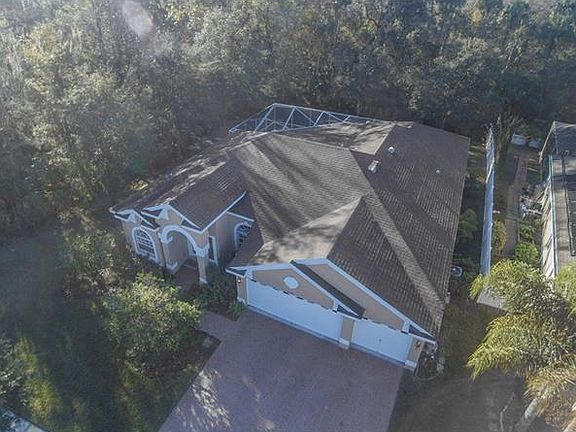 3rd image of 17350 Emerald Chase Dr
