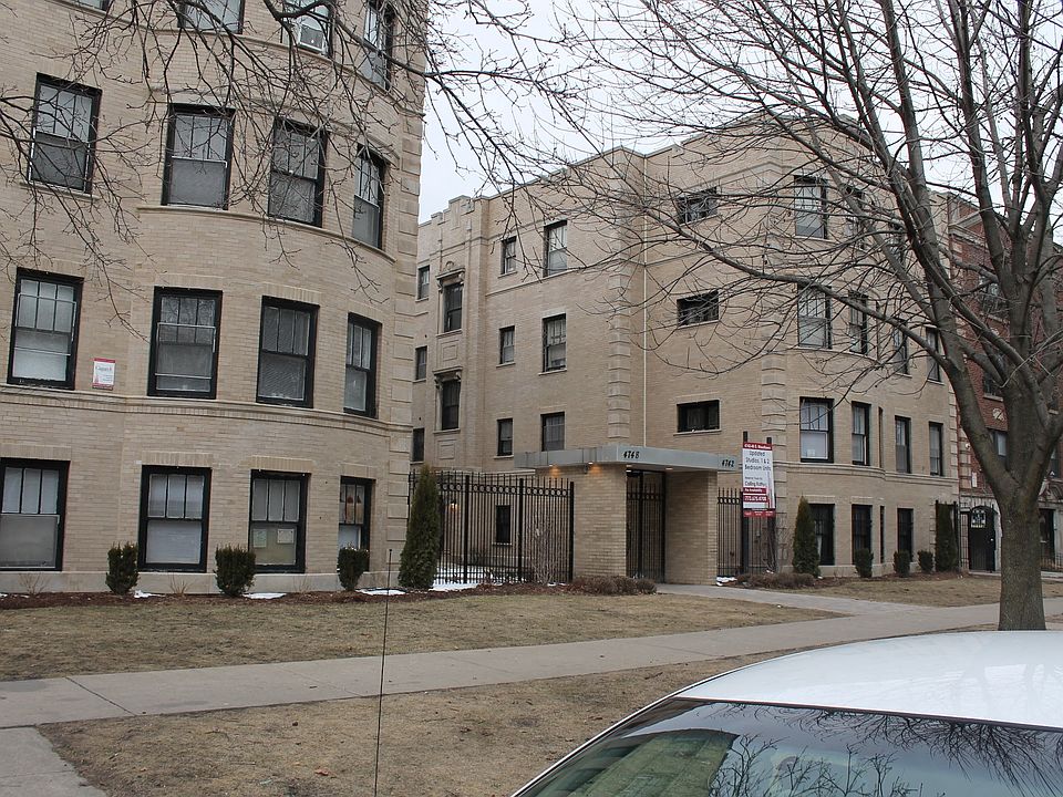 1st image of 4748 S Woodlawn Ave APT 2W