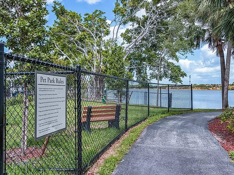 Bell Coconut Creek — Photo 28