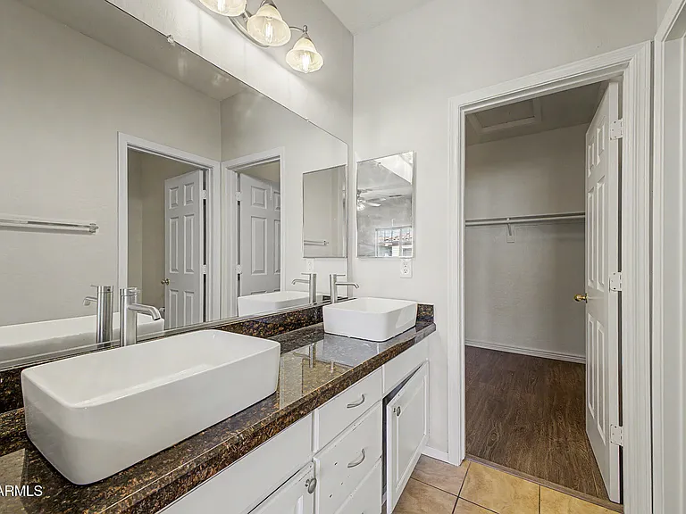 525 N Miller Rd #228 — Photo 17