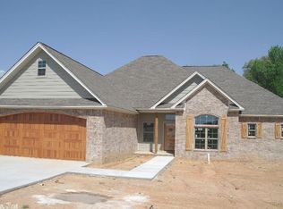 1316 Bent Tree Lane, Searcy, AR 72143