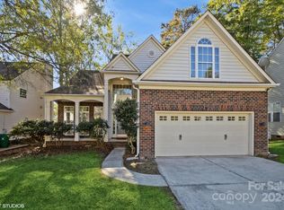 6228 Bells Mill Dr, Charlotte, NC 28269