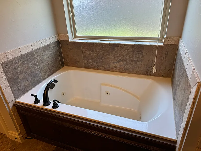 3112 Langley Dr — Photo 22