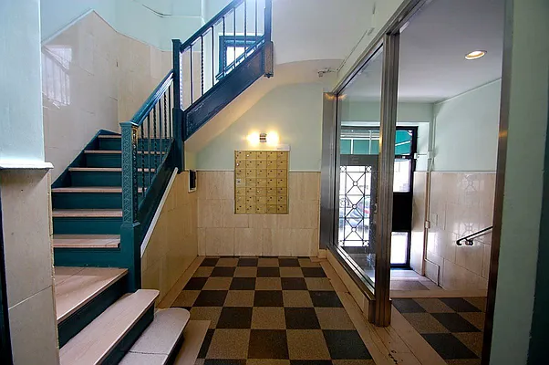 Rented by Bohemia Realty Group | media 27