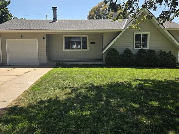 7839 Grover St, Omaha, NE 68124