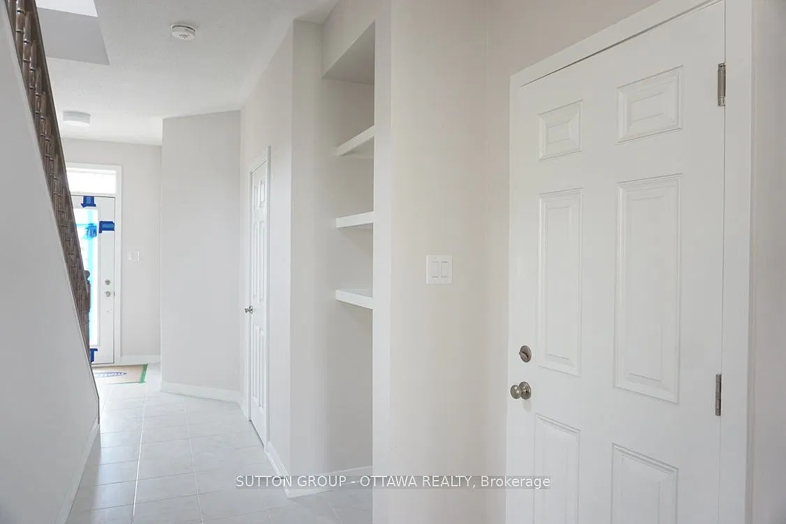 3 bed, $2,600 — Photo 4