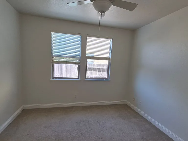 9835 Peters Ranch Way — Photo 46