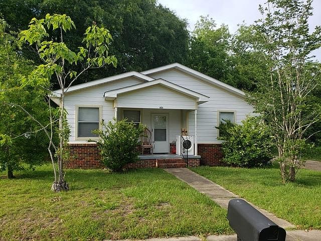 651 E Burdeshaw St, Dothan, AL 36303 | Zillow