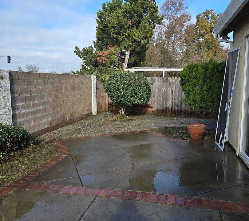 1st image of 8167 Gualala Ct