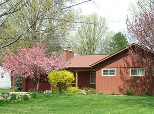 4102 Leewood Rd, Stow, OH 44224