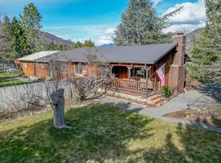 12866 Marble View Dr, Fort Jones, CA 96032