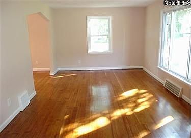 2nd image of 24601 Hawthorne Dr