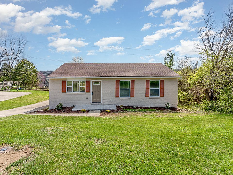 1st image of 3768 Parkview Dr