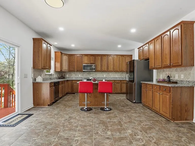 3040 Kilarney Ridge Loop — Photo 12