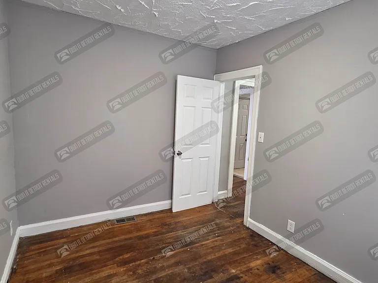 14375 Coyle St — Photo 13