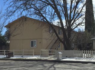 108 W E St APT 1, Tehachapi, CA 93561