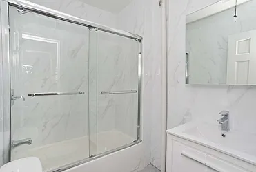 Rented by Tamara Cohen, LREB