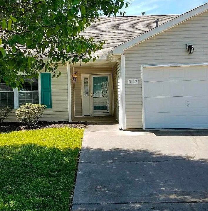 1st image of 913 Brittany Deanne Ln