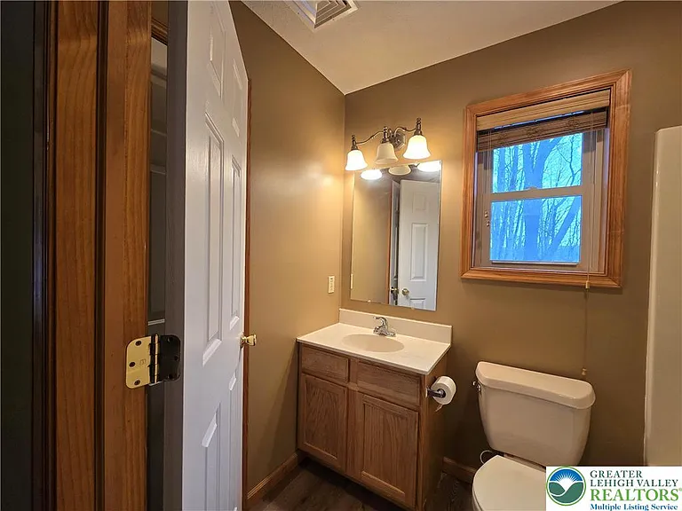 104 Flo Ct — Photo 20