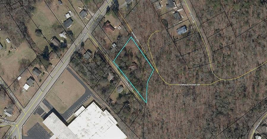 2nd image of 513 Durrah St
