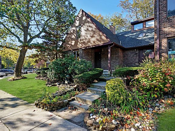 4th image of 1012 Lighthouse Ln #12F