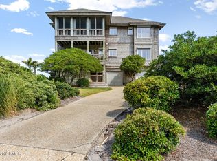 4 Inlet Hook Rd, Wilmington, NC 28411