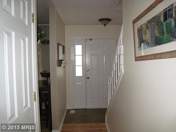 5th image of 18724 Martins Landing Dr