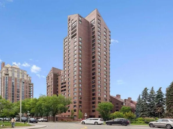 500 E Eau Claire Ave SW #202A, Calgary, AB T2P 3R8