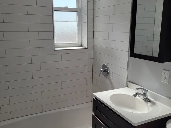 166 Summit Avenue image 22 of 40