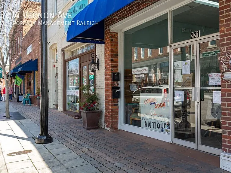 132 W Vernon Ave — Photo 39