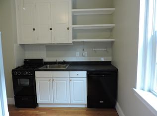 129 College Ave #10, Somerville, MA 02144