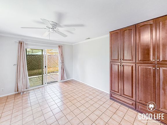 3rd image of 3727 Caminito Carmel Lndg