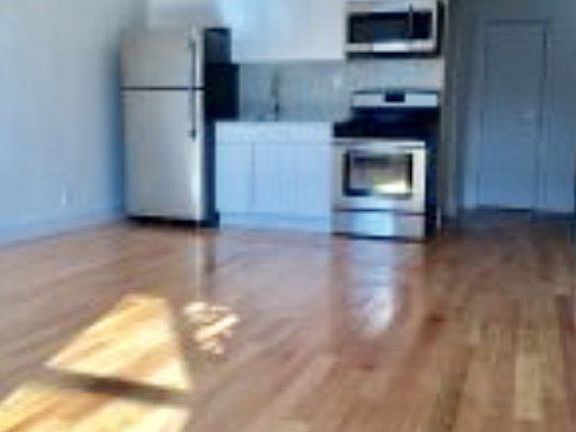 3rd image of 45 Linden Blvd APT 5J