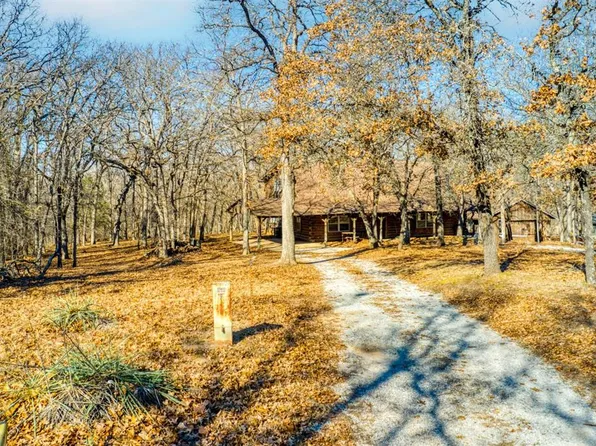8006 Riverbend Dr, Shawnee, OK 74804
