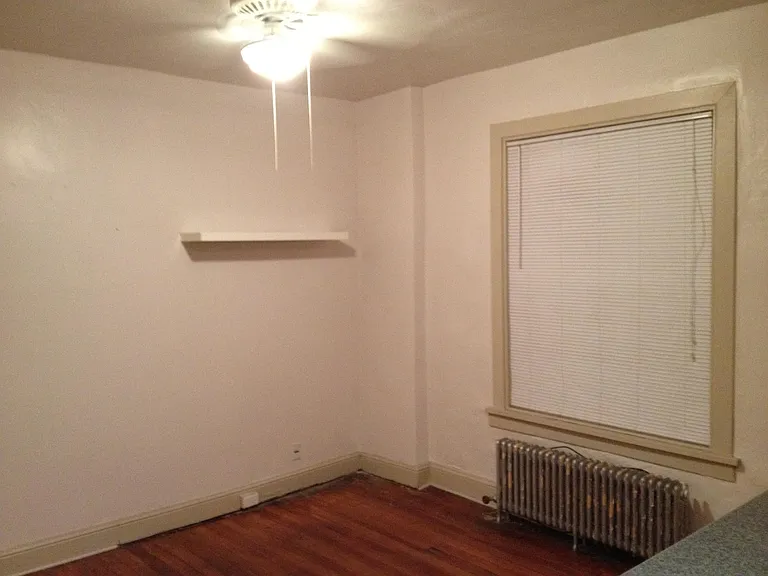 1913 Wharton St #1 — Photo 8