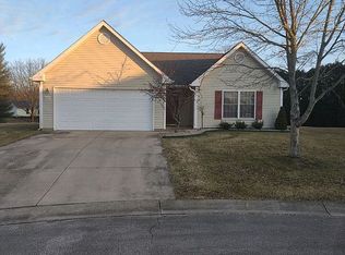 4605 W Nestle Down Dr, Bloomington, IN 47404