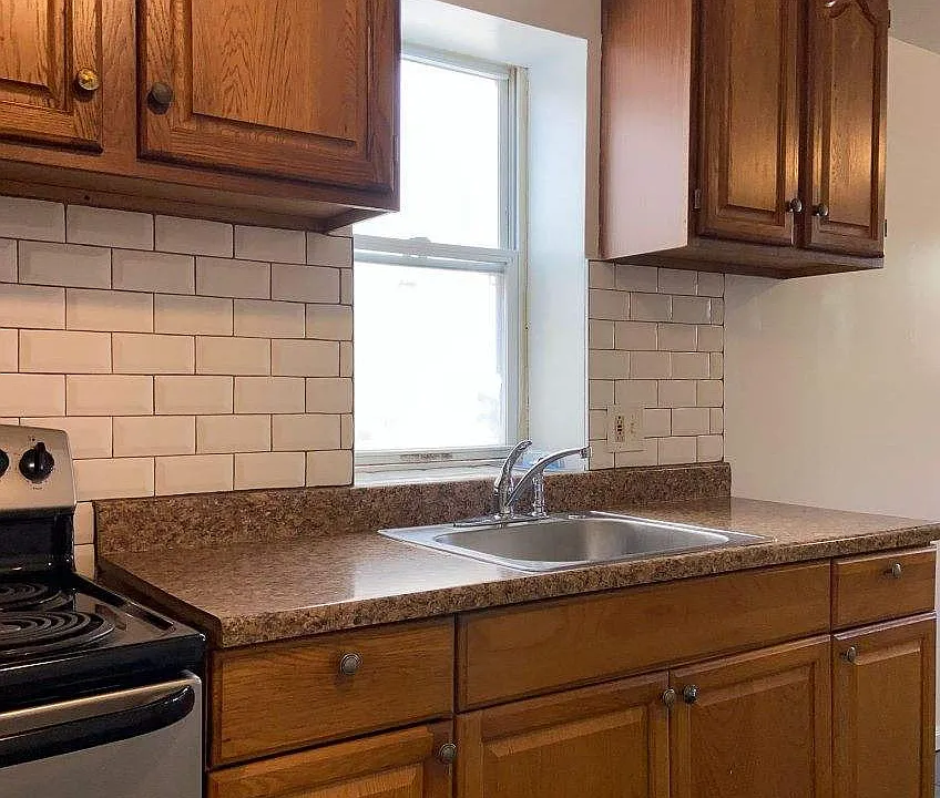 Kitchen cabinets